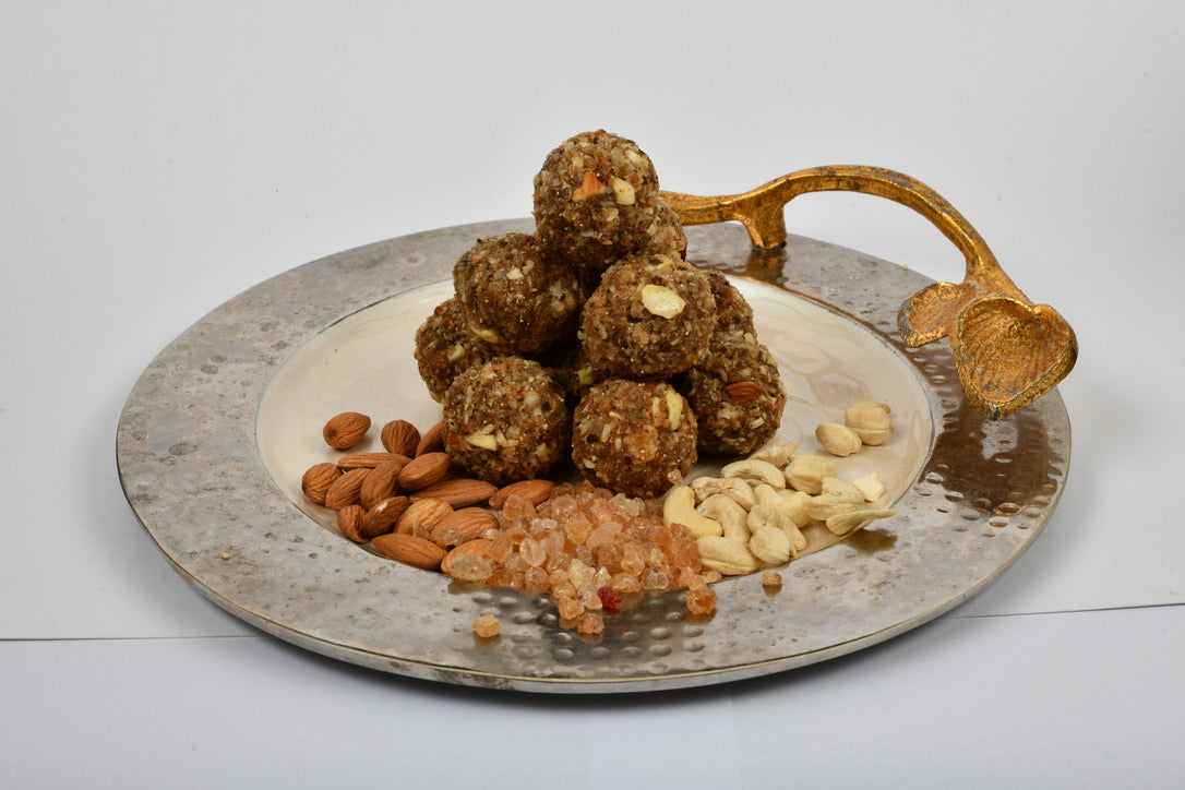 Gond Laddoos (12)